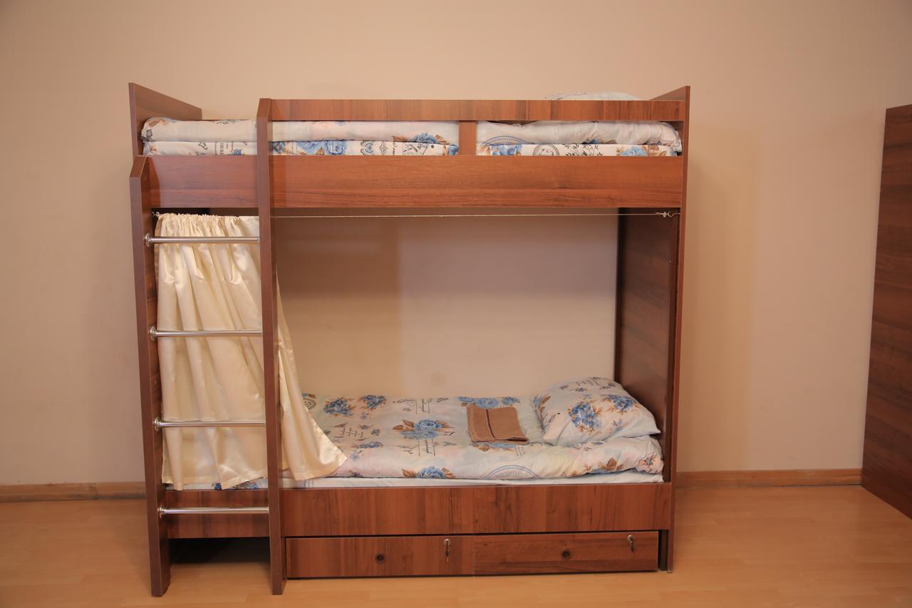 Noy Hostel Єреван Екстер'єр фото