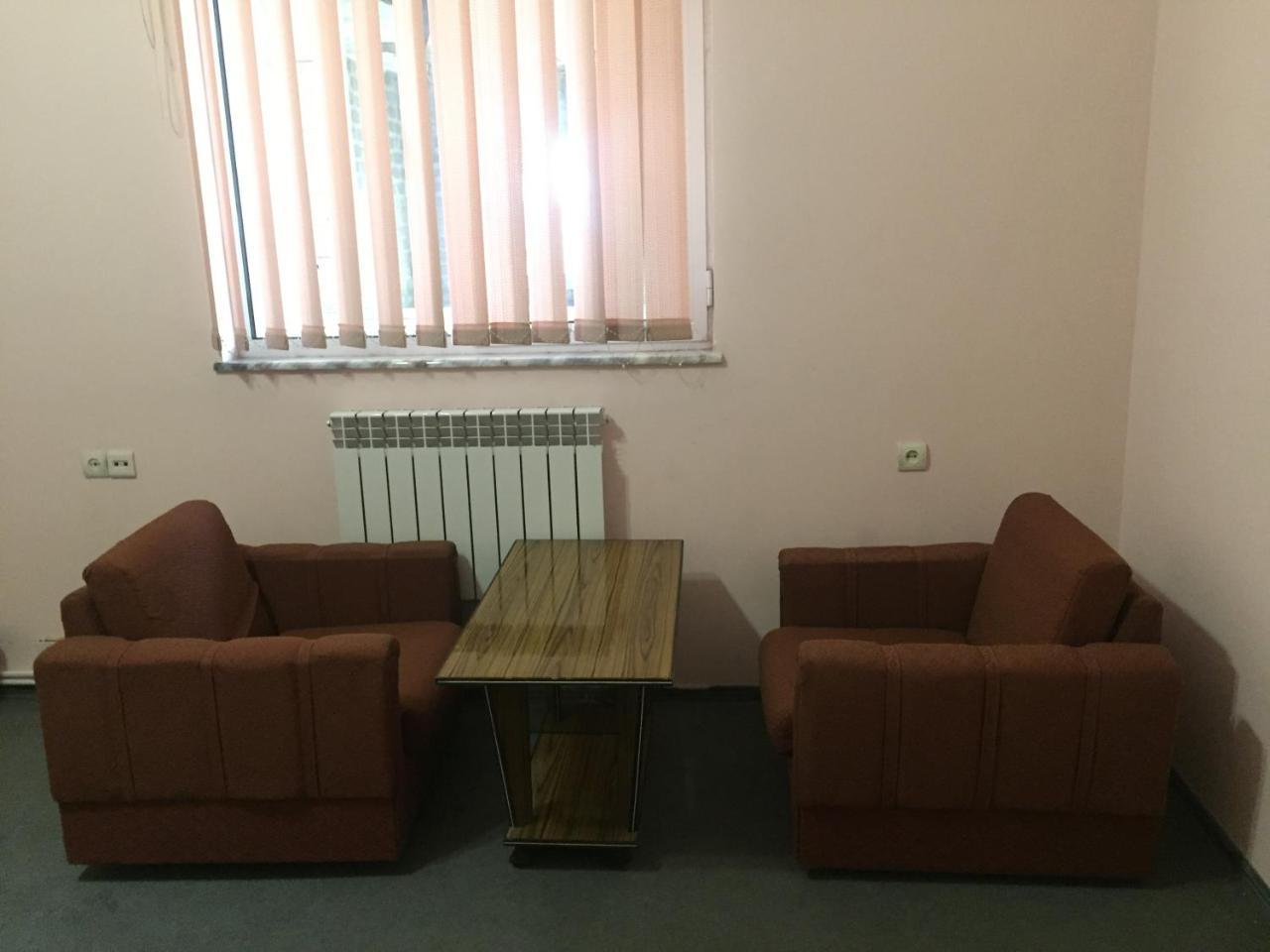 Noy Hostel Єреван Екстер'єр фото