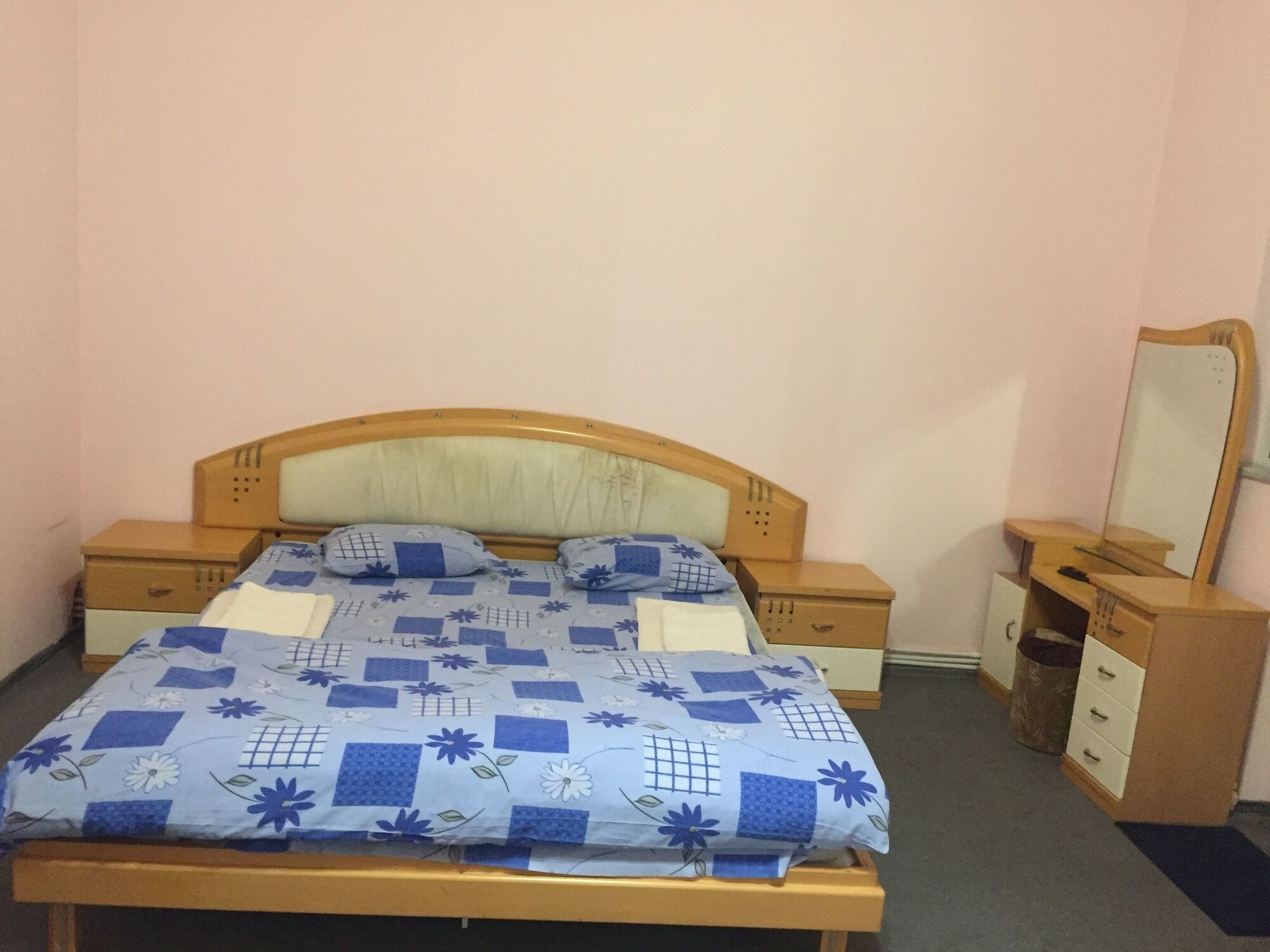 Noy Hostel Єреван Екстер'єр фото